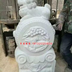 抱鼓石雕塑，漢白玉門墩雕塑
