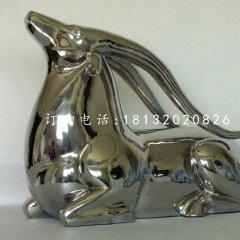臥著的羚羊雕塑，不銹鋼動物雕塑